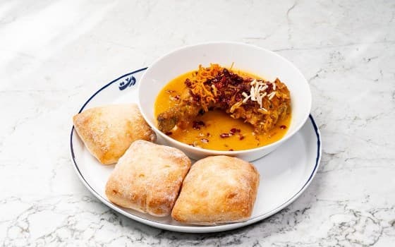 مرغ پرتقالی و زرشک